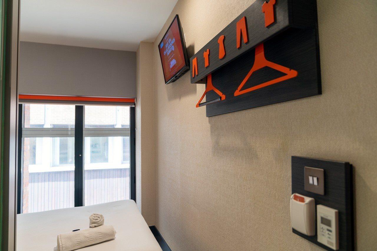 Easyhotel Birmingham Exteriör bild