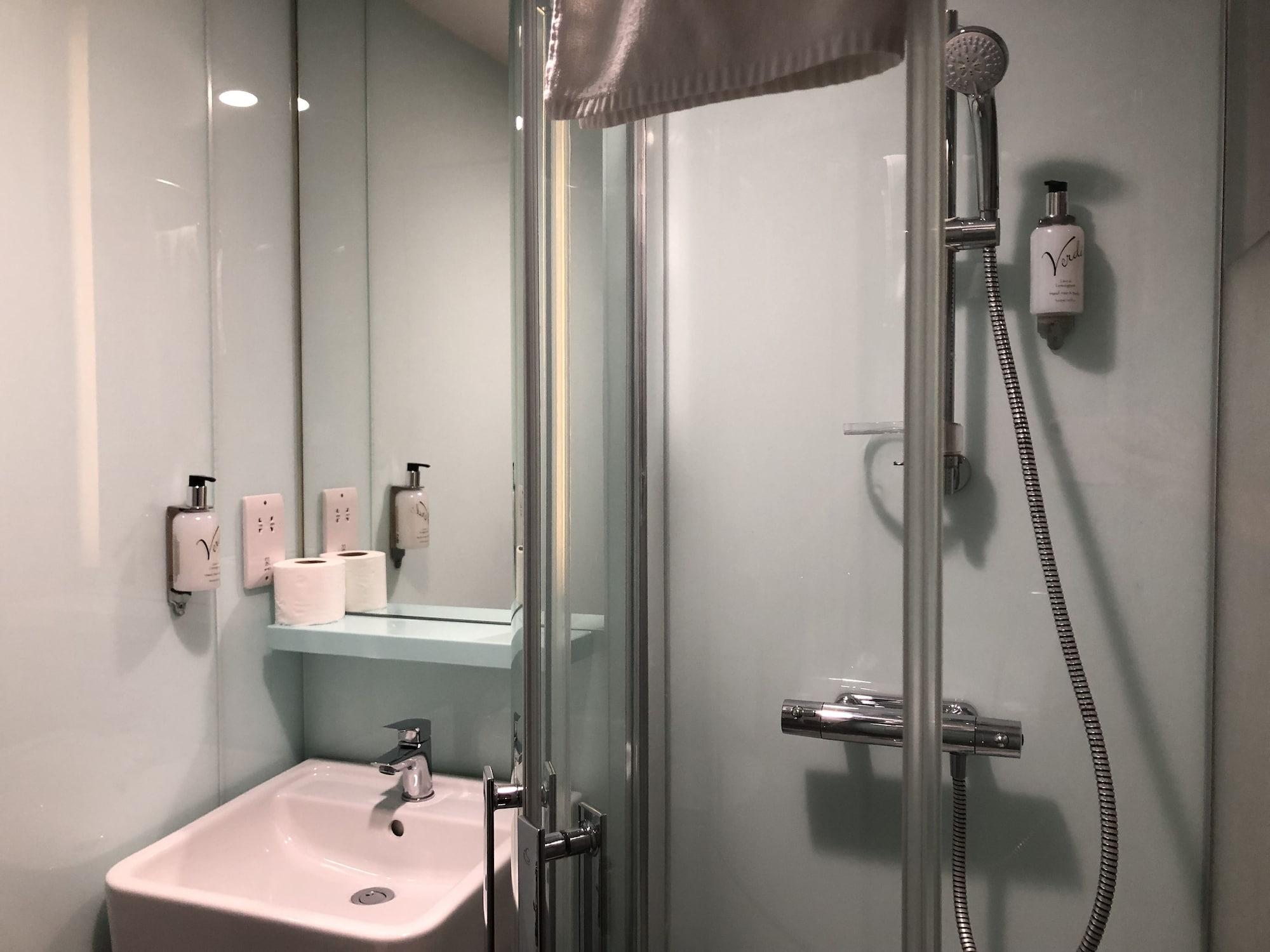 Easyhotel Birmingham Exteriör bild