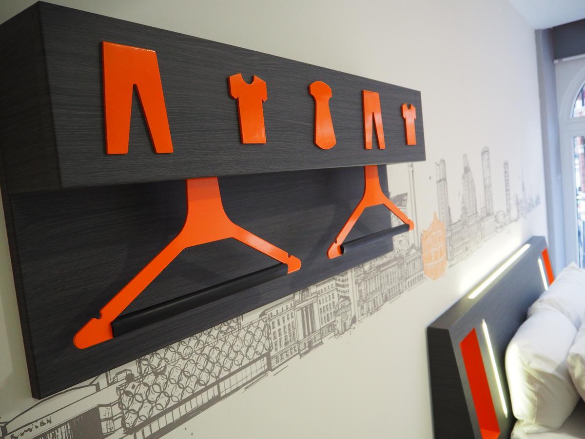 Easyhotel Birmingham Exteriör bild