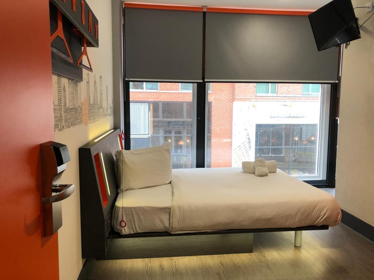 Easyhotel Birmingham Exteriör bild
