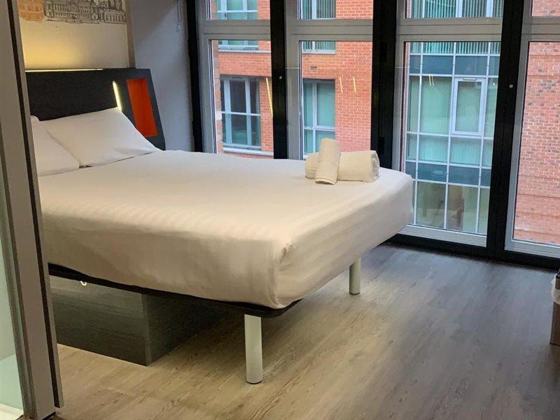 Easyhotel Birmingham Exteriör bild